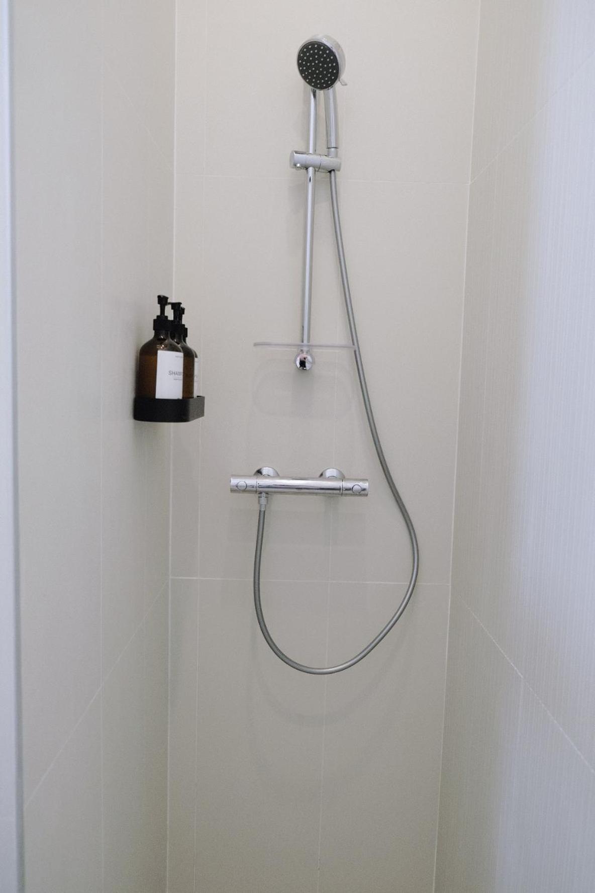Appartement Mezzanine Contemporain Hypercentre Caen - Chez Jannie Екстериор снимка